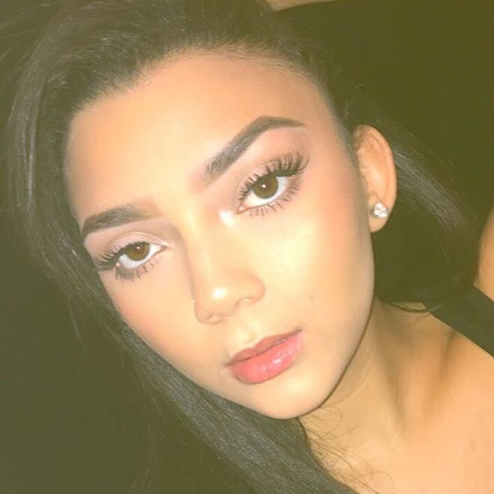 Meet your Posher, Lacey